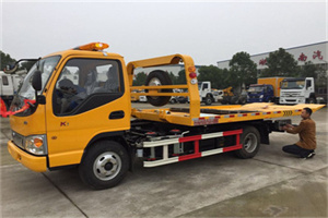 乌马河哪里有拖车服务