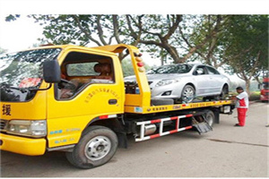 乌马河附近24小时汽车拖车服务热线