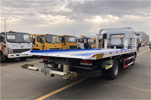 乌马河汽车救援补胎